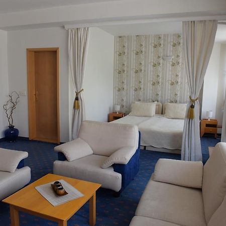 Hotel Residence Inn Skopje Zewnętrze zdjęcie