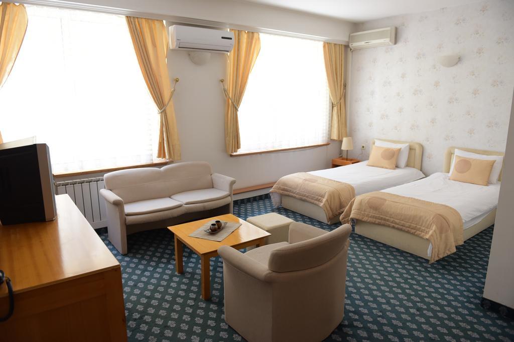 Hotel Residence Inn Skopje Zewnętrze zdjęcie