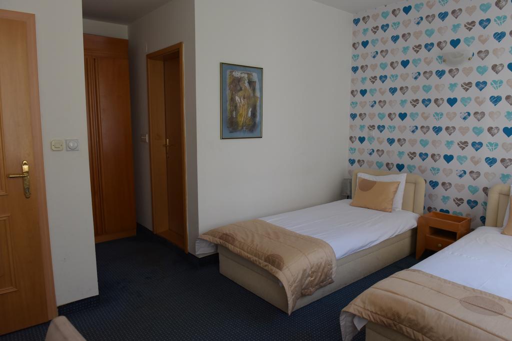 Hotel Residence Inn Skopje Zewnętrze zdjęcie